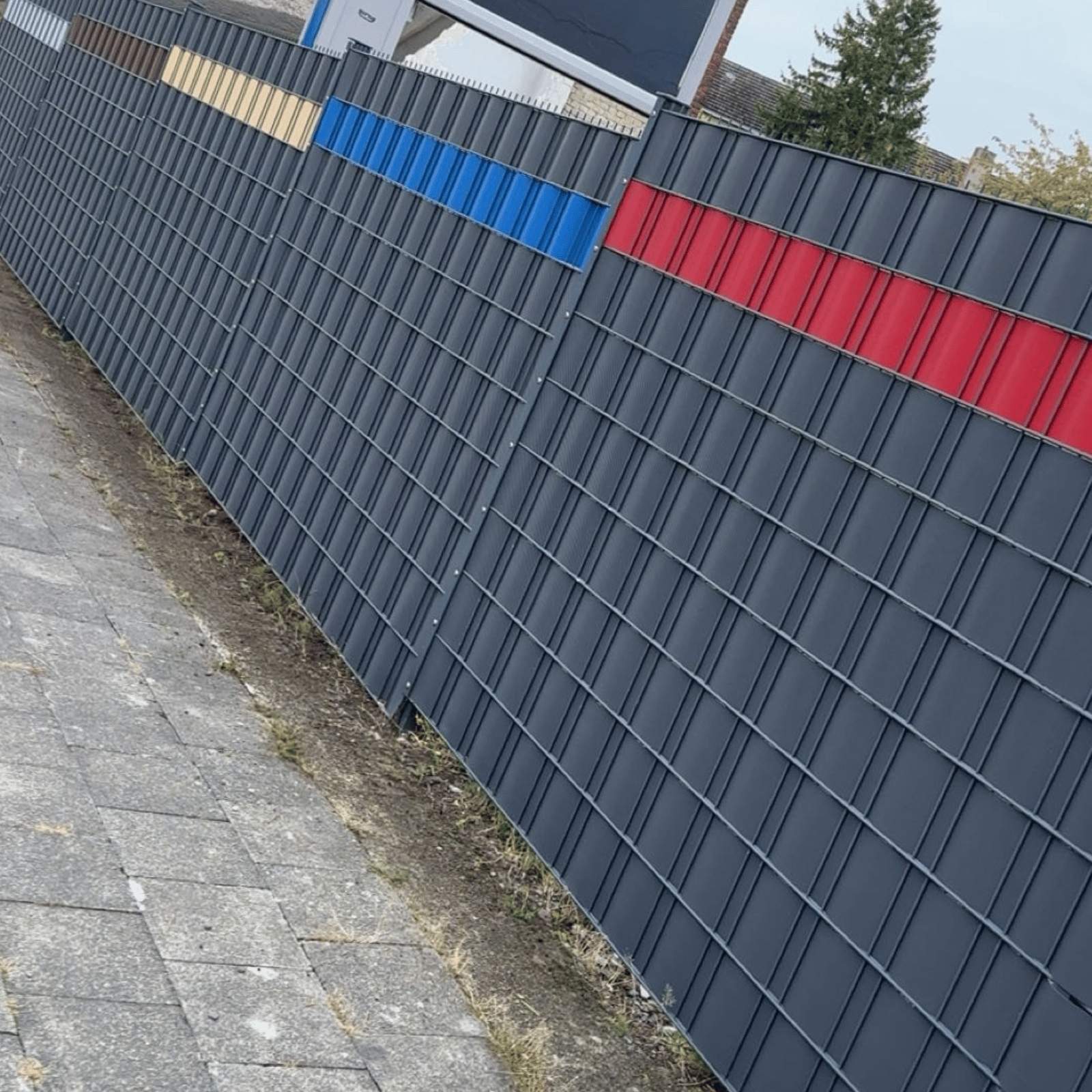 Doppelstab-mit-farbigen-sichtschutz-blau-rot-beige-braun-hellgrau