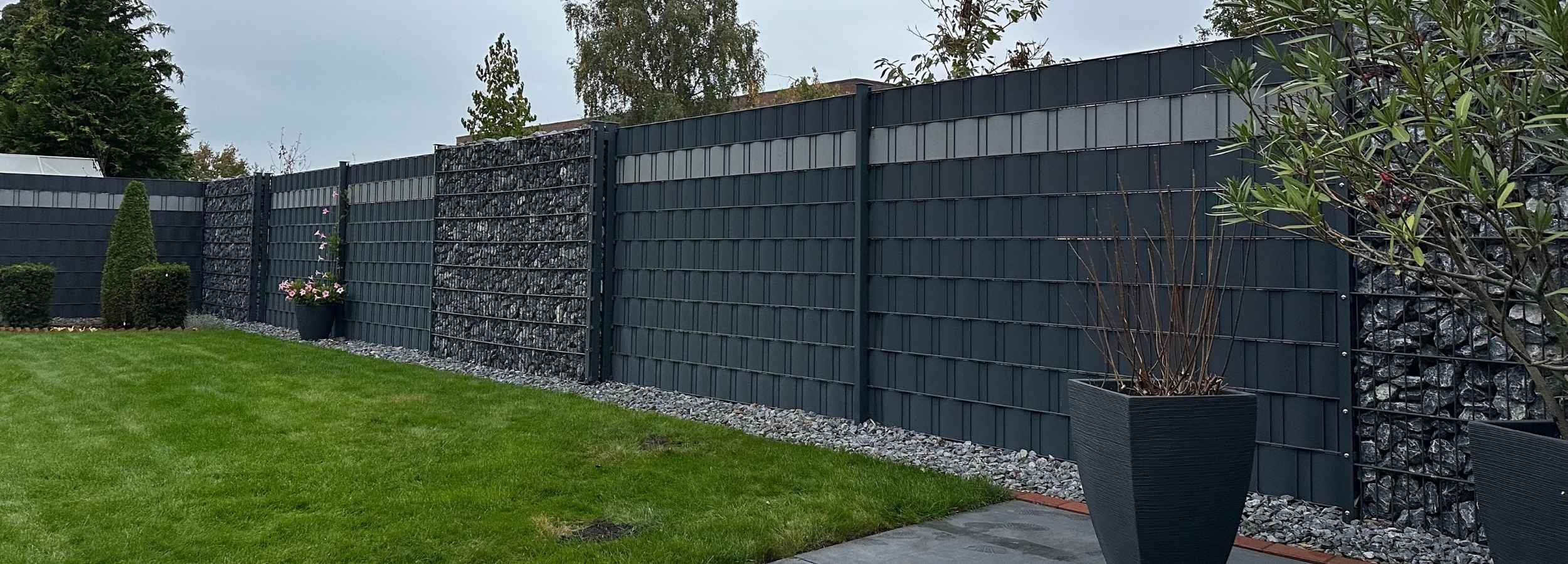 Doppelstabmattenzaun_Gabione-180cm-grau