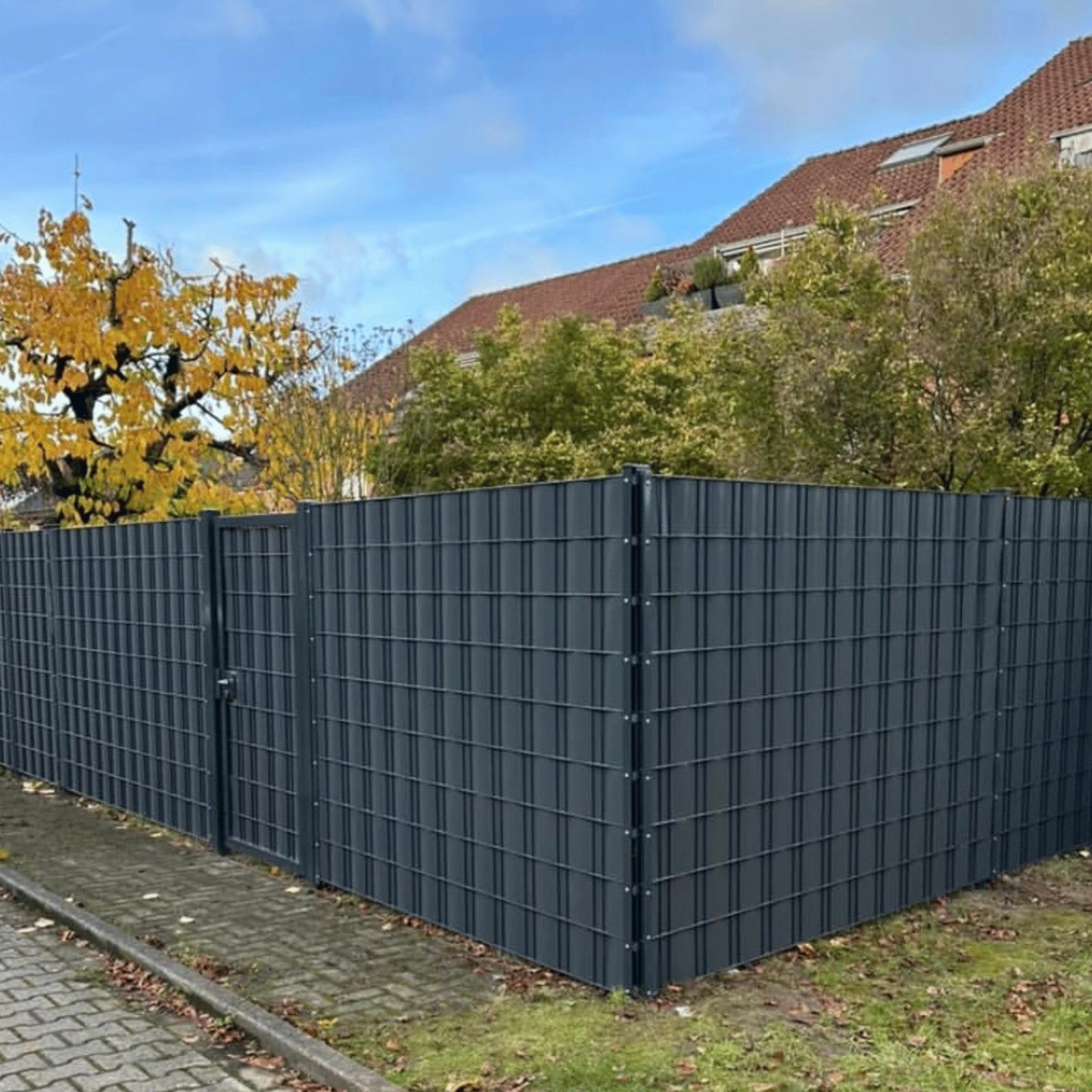 Sichtschutzzaun-180cm-anthrazit-Doppelstab